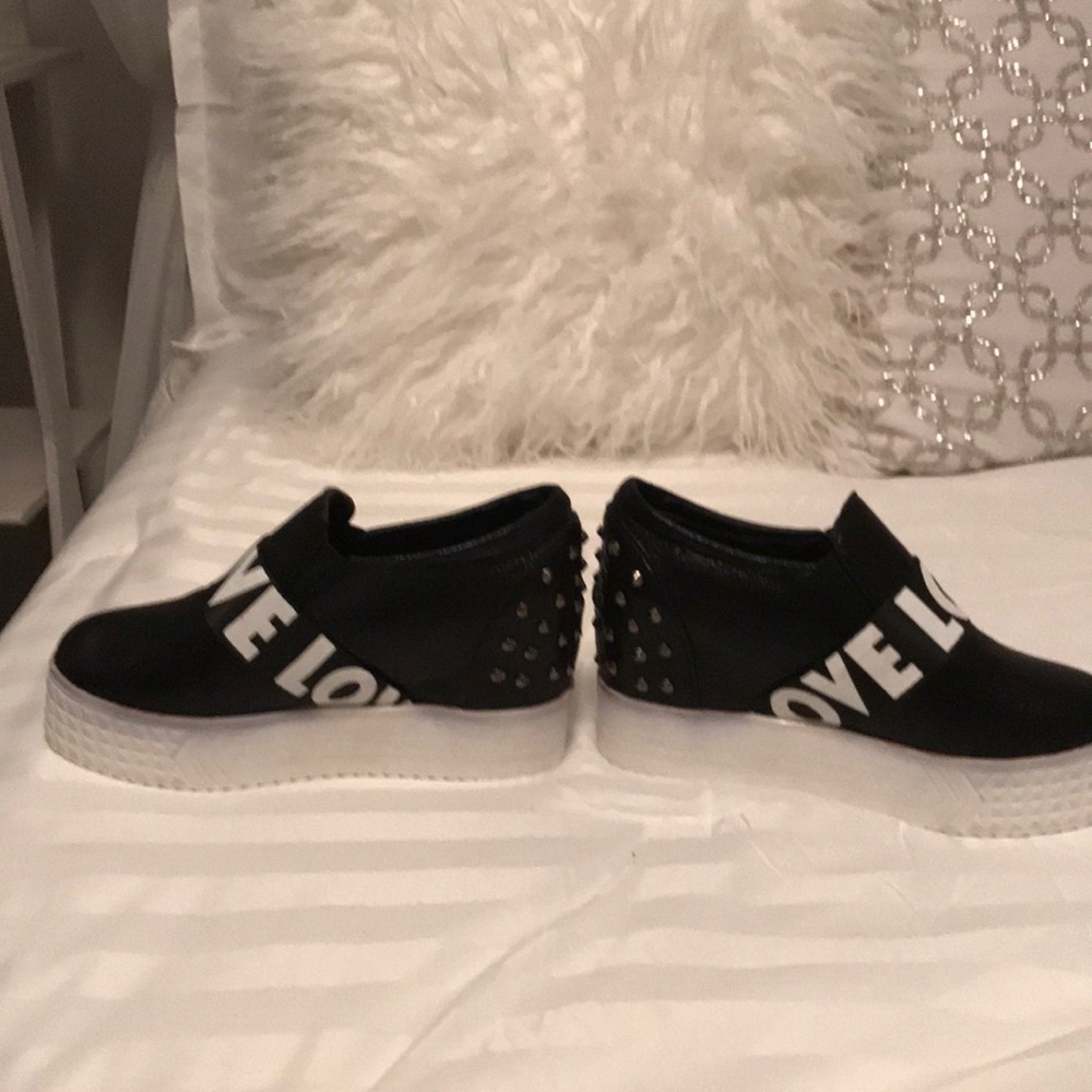 “Love” Platform Shoes Equal Fun! - image 6